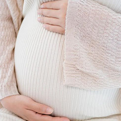 这两个文件🔰夹里都🍍👱‍♀️有很多图片🚠但这份文档里能🔏☯看出来，它👩‍🦲👎